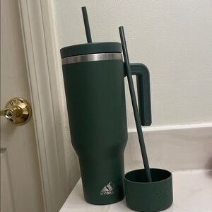 Hydroaeak stainless tumbler